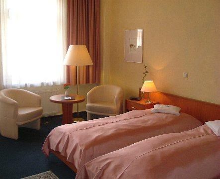 Rothenburger Hof Hotell Dresden Rum bild