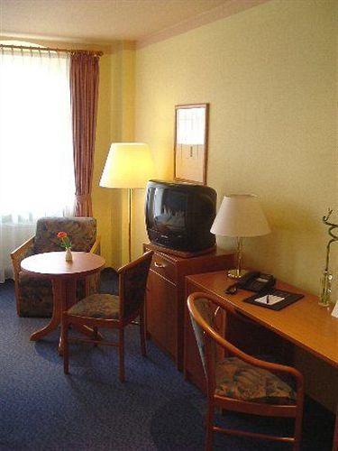 Rothenburger Hof Hotell Dresden Rum bild